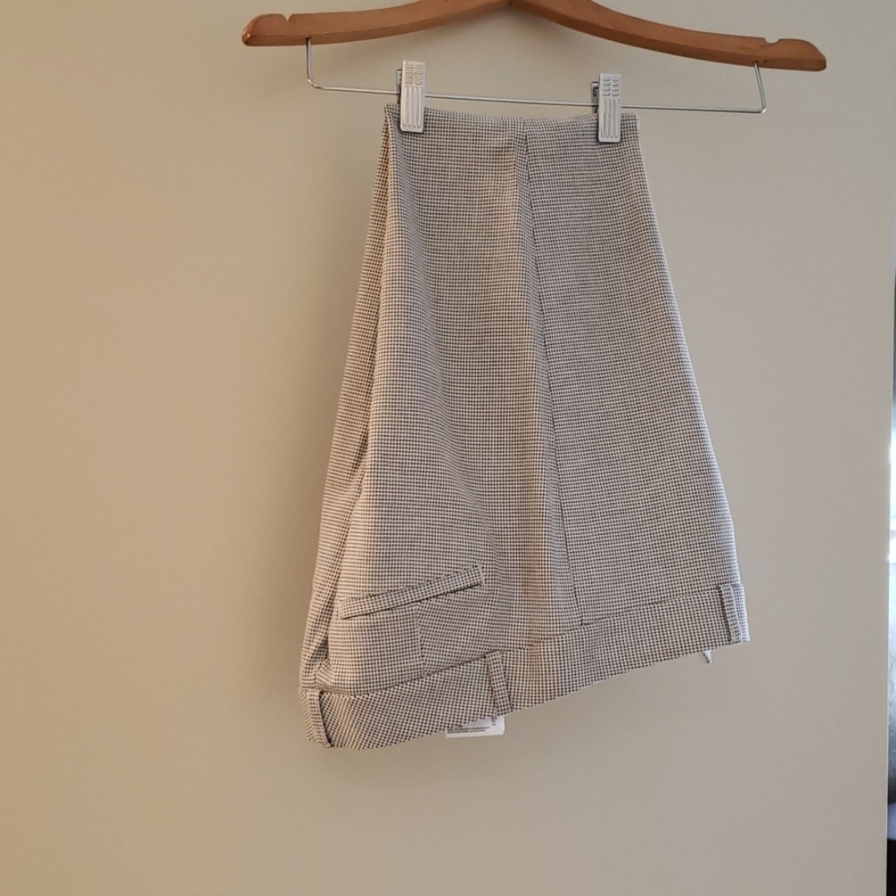Capri pants